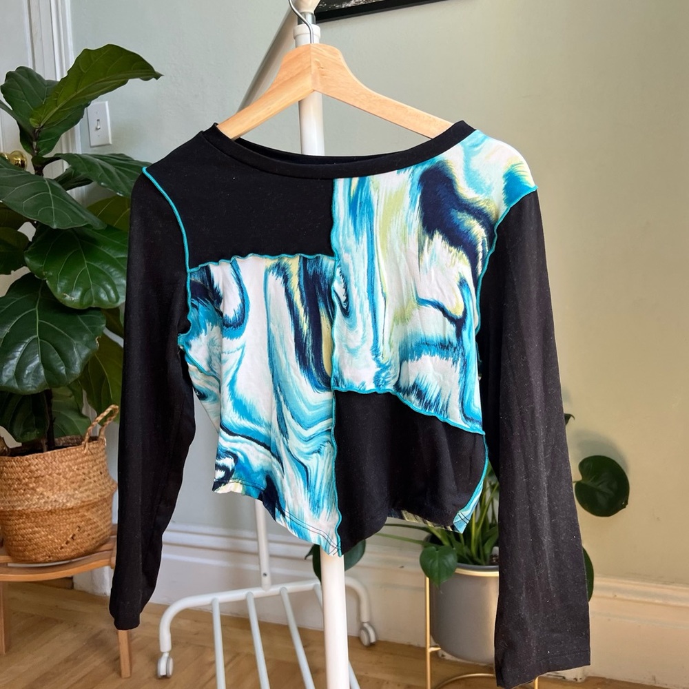 Abstract Blue top